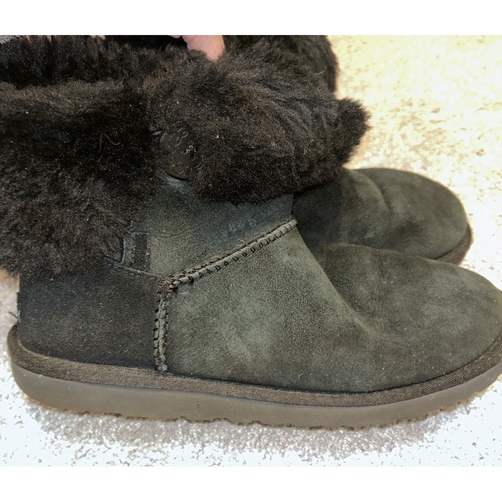 Ugg Australia Bailey Boots Black Suede Fur Slip On‎ 5803 Women's Boots Size 9